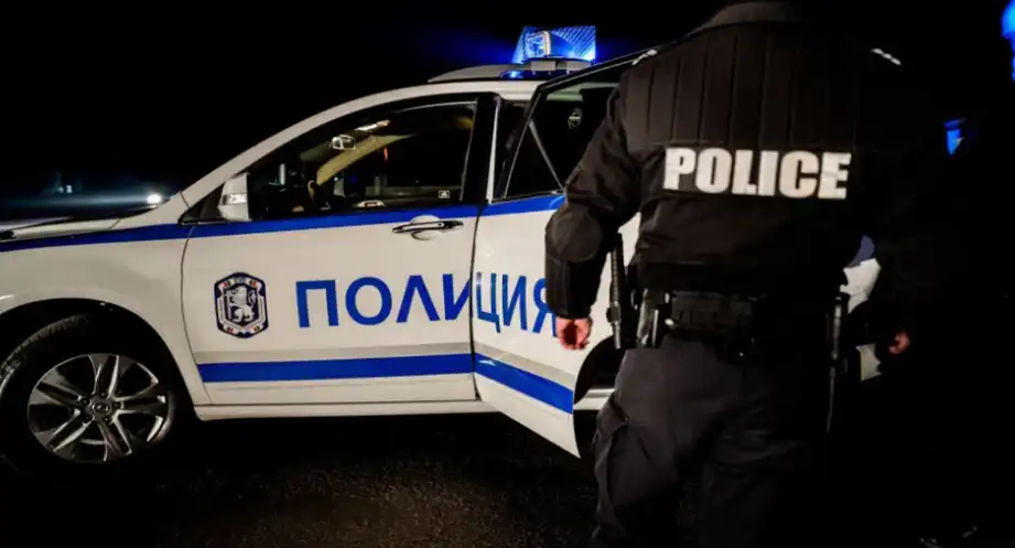 Патрулка падна в пропаст в Ягодинското ждрело, полицай е ранен