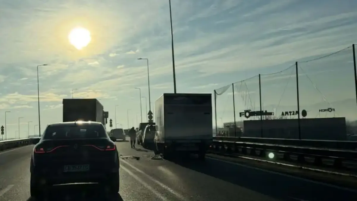 Катастрофа задръсти Северната скоростна тангента в столицата