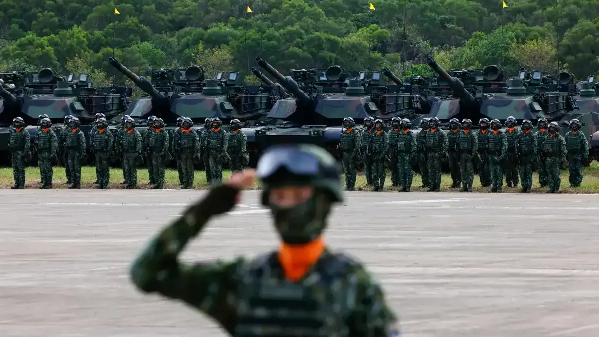 САЩ подготвя нови оръжейни сделки с Тайван