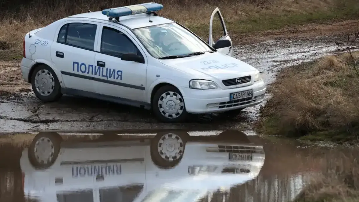 Инфарктен инцидент с патрулка в Родопите, има пострадал полицай