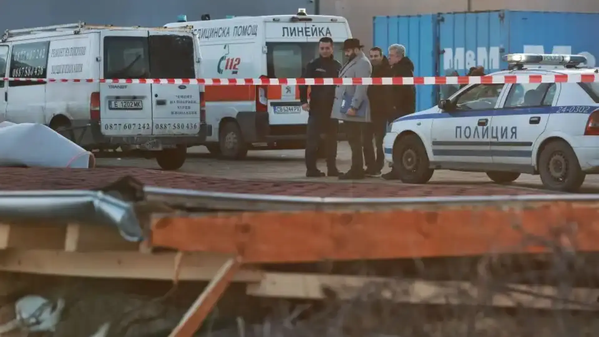 Проверяват кой е издал разрешително за строежа на срутилото се в София хале