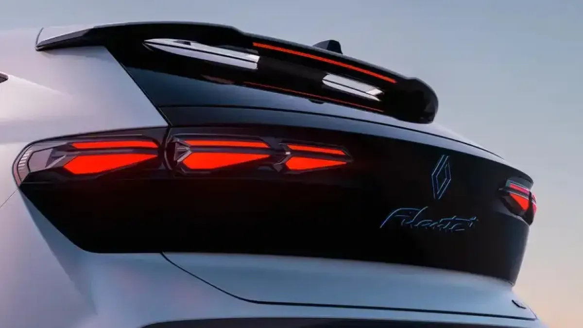 Renault представи кросоувъра Filante - новият флагман на марката Снимки