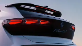 Renault представи кросоувъра Filante - новият флагман на марката Снимки