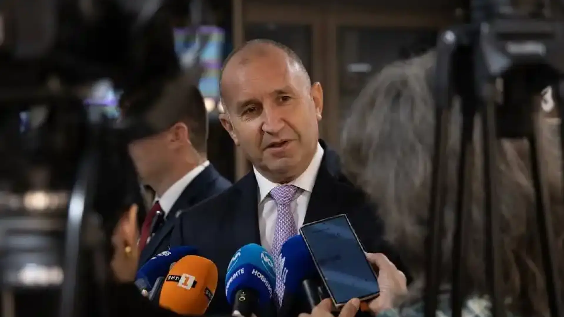 Конституционният съд внесе яснота по горещата тема с оставката на Радев