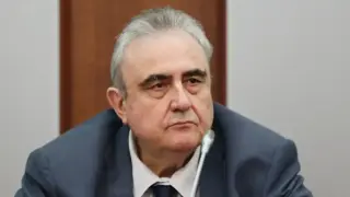 Огнян Минчев: Колебанието на Радев за изборите подкопава доверието в президентството