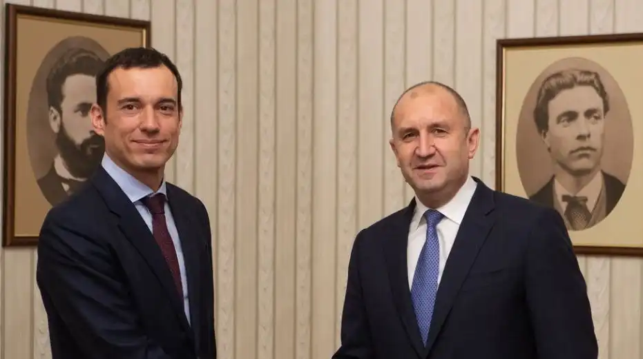 Васил Терзиев , Румен Радев