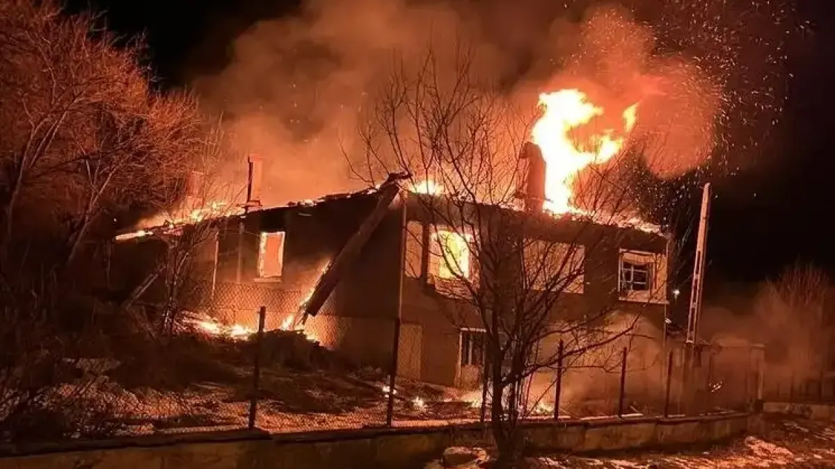 Черен Великден за двама възрастни в България