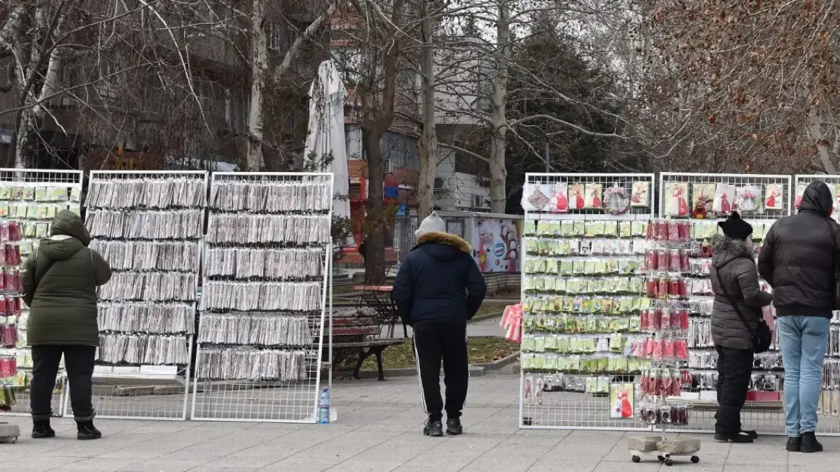 Eврото оскъпи мартеницата с 30%