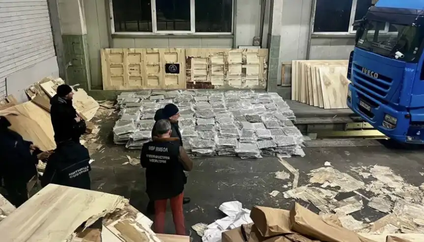 Мистерия обви удара със 700 кг марихуана на "Лесово", намесиха трета фирма