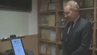 Тънкостите на новите сканиращи устройства за гласуване: Не сгъвайте бюлетината!