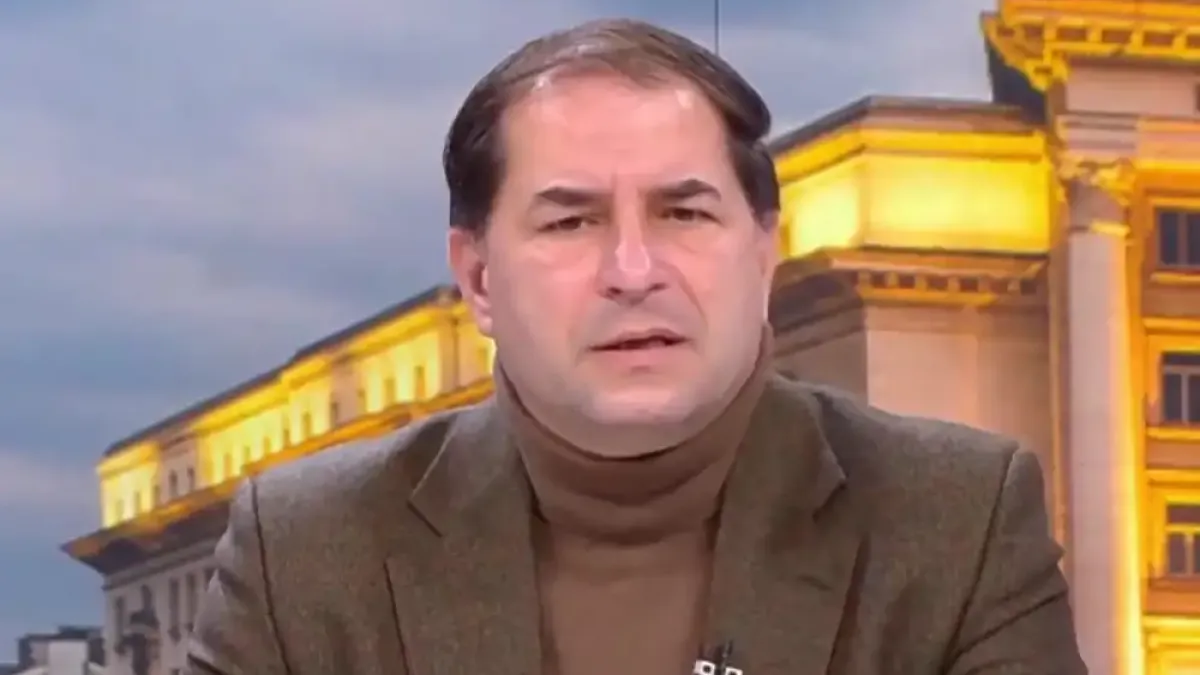 „Не отговаря на истината“: Доц. Борислав Цеков разобличи версията на Румен Радев