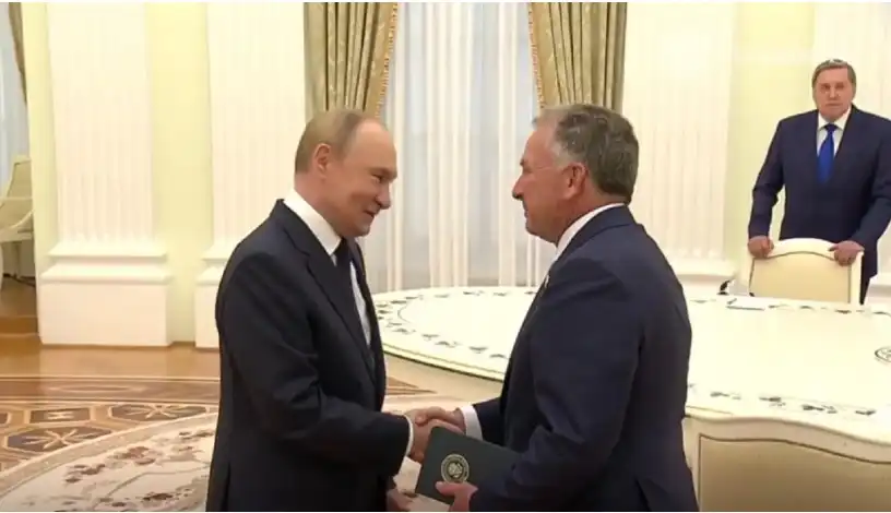 Приключиха среднощните преговори за Украйна между Путин и американските пратеници