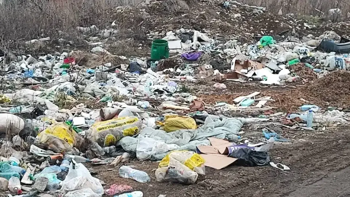 „Бялата порта на Рила" под боклук: Жена показа апокалиптични гледки