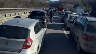 Тапа на АМ "Хемус"  - няма минаване