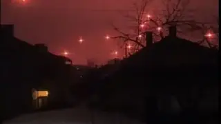 Мистериозни светлини в небето над Северозапада, всички се питат какво се случва