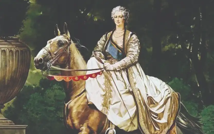 Екатерина Велика си миела лицето със сок от кисело зеле, не е правила секс с кон