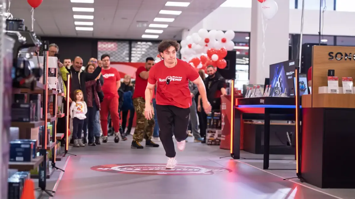 Техномаркет #RunForTech: Симон Борисов спечели техника за 5 000 евро в най-големия магазин на веригата