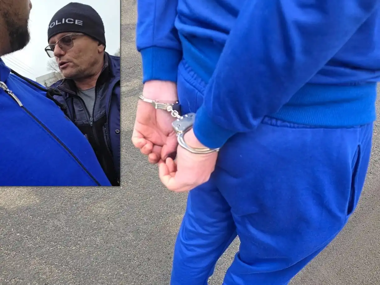 Закопчаха кмет от Бургаско, той обвини полицаите в произвол Снимки