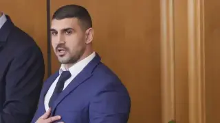 Решиха съдбата на новозаклелия се столичен общинар, закопчан за изнудване