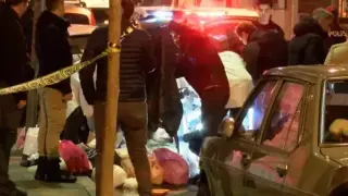 Усетих нещо топло в черен чувал: Бруталното убийство в Истанбул, изнасяли обезглавено тяло на жена в куфар през балкон Снимки