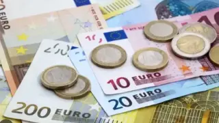 Отказват ви евро в магазина? Ето я истината за евробанкнотите