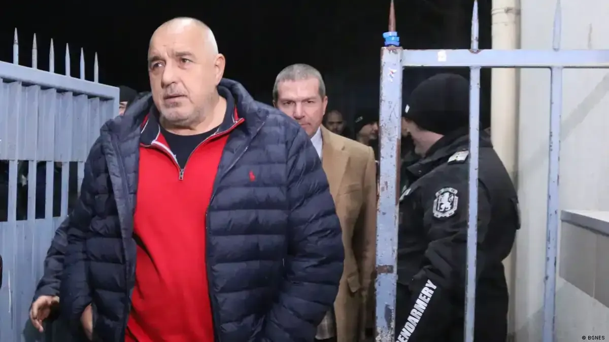 Полицай с потресаващи разкрития на делото за ареста на Борисов, Петков загази