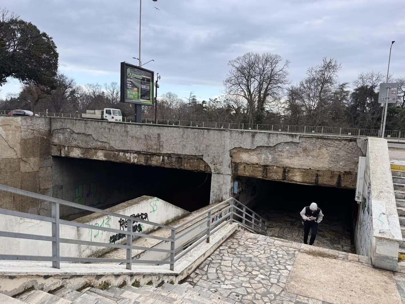 Култов подлез във Варна е опасен и крие огромен риск