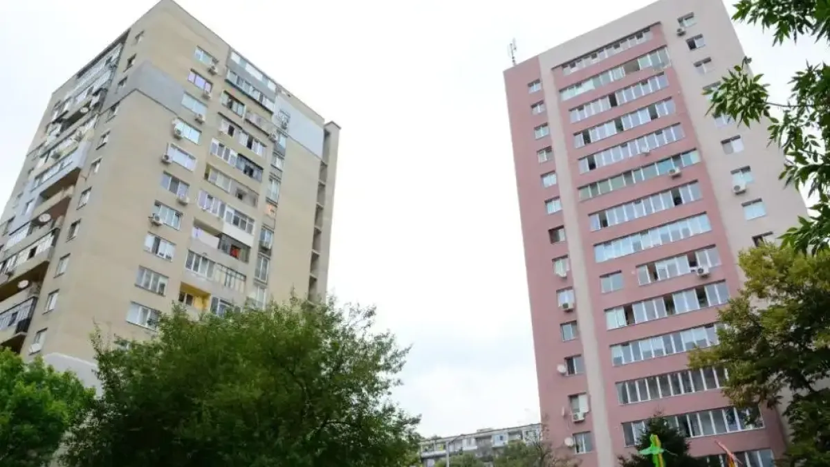 Правителството обеща: 100% безплатно саниране, а блоковете ще се...