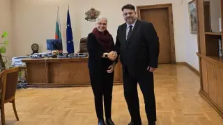 Вицепремиерът Атанас Зафиров и Седа Кузуджу, представител на ВКБООН, обсъдиха напредъка и предизвикателствата по въпросите, свързани с миграцията и бежанците у нас