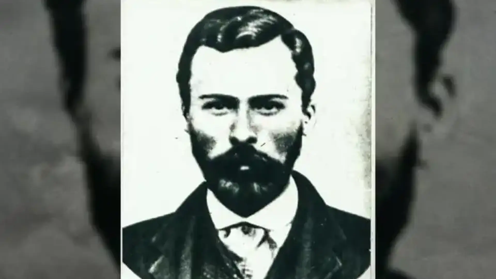 Първият ни масон спасява цял град от заколение!