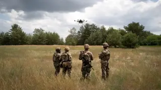 Business Insider: Метри вместо километри - дроновете превърнаха руското настъпление в бавна агония