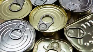 Напълно оборудвана фабрика за консерви край Пловдив излиза на публична продан