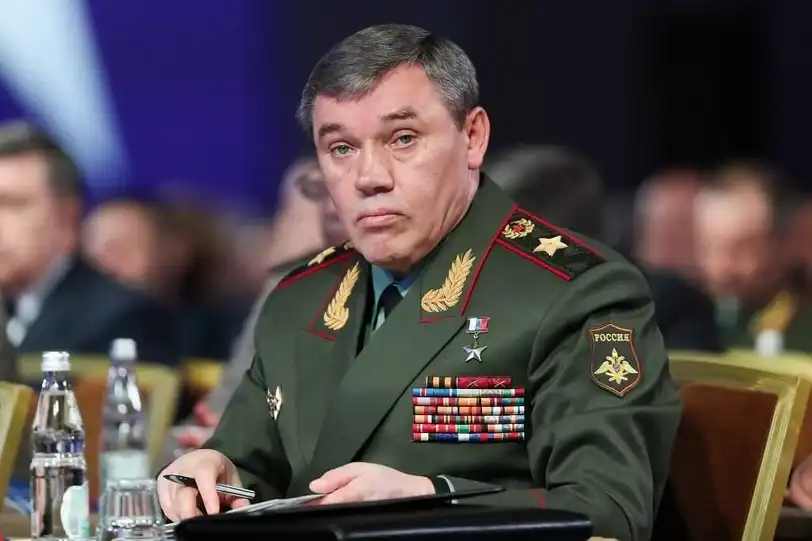ВСУ изпратиха „поздрави“ на пиянката ген. Герасимов от украинския град, за чието превземане той докладва на Путин