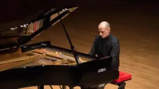 Световноизвестният пианист Иван Янъков с нов албум и концерт в зала „България“