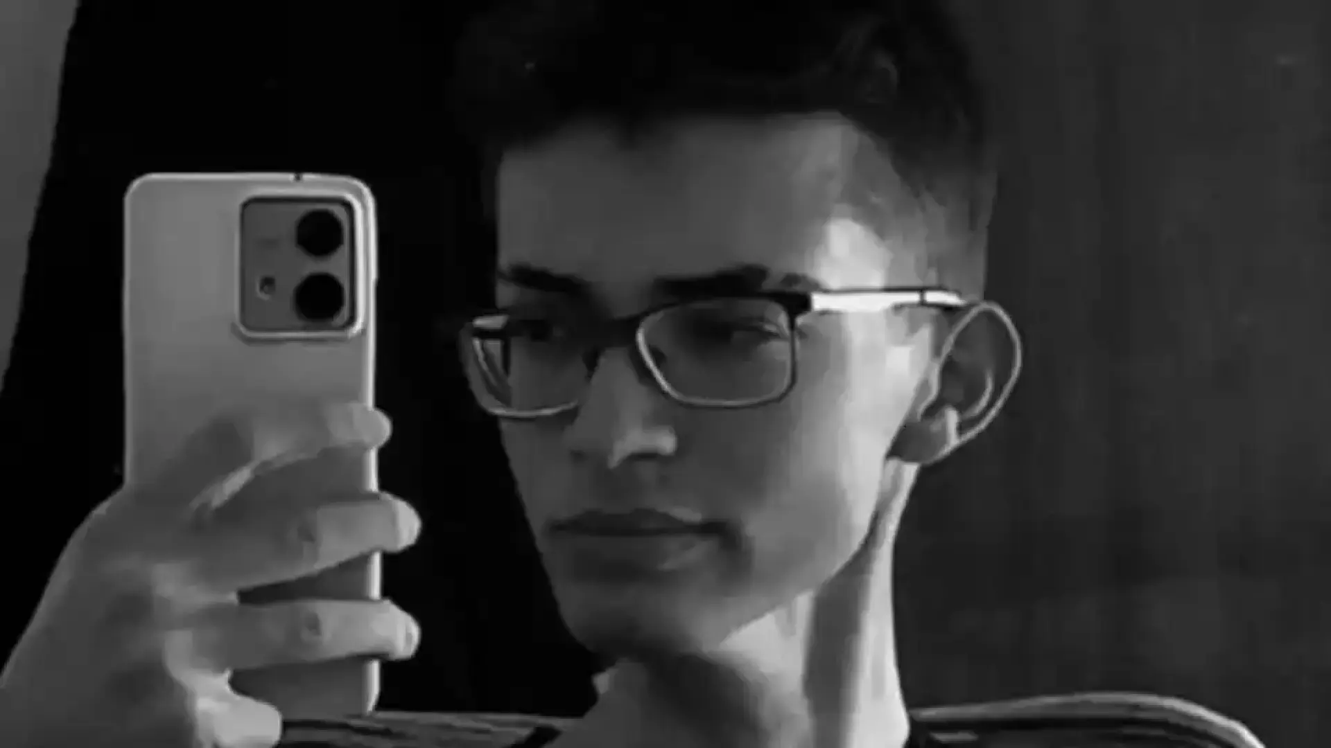 Голяма промяна в училището на самоубилия се Билгин