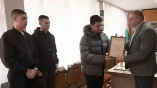 История за добрия пример: Всички говорят за тези трима ученици от Монтана