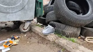 Човещината и доброта сред боклуците и мизерията