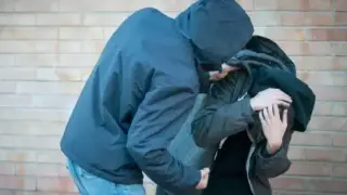 15-г. нашамари връстник в подлеза на НДК заради „поглед“