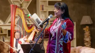 Премиерата на "Цвете от куршуми" препълни "Перото" в НДК Снимки