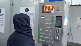 Автомивка върти номера с цените в лева - КЗП и НАП разнищиха всичко