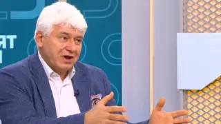 Проф. Пламен Киров посочи двете най-вероятни дати за избор
