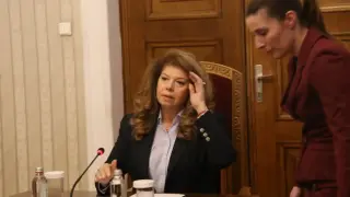 Президентът Йотова с тревожен коментар за новата ескалация на войната в Близкия изток