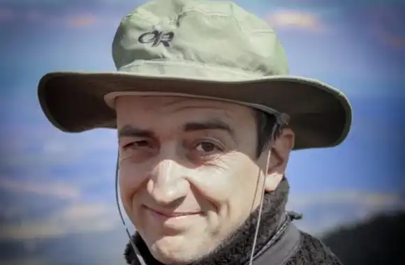 Издирваният Иво Калушев става герой през 2010 г., засича се с Бойко Борисов