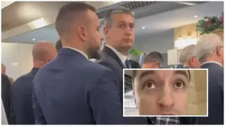 "Да ти завъртя ли таблата в главата?": Божанков дразни "Възраждане" с еврокюфтета в парламента