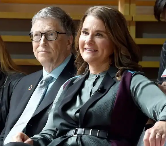 Бившата жена на Бил Гейтс за разкритията в досиетата „Епстийн“: Радвам се, че съм далеч от тази мръсотия