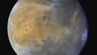 Заради необичайна прашна буря Марс е изгубил водата си