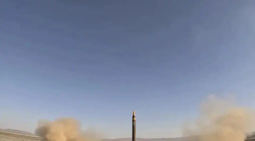 Иран разположи нова балистична ракета с обсег от 2000 километра