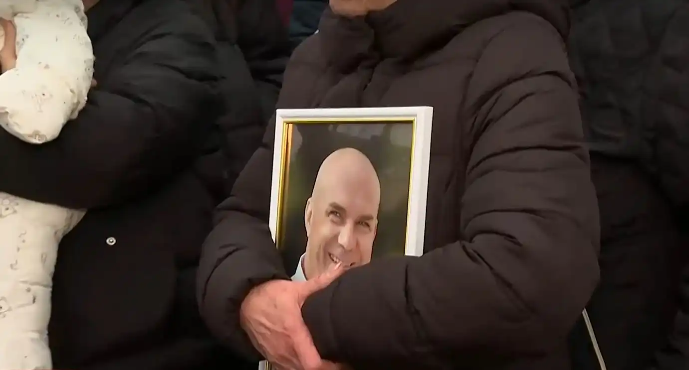 Повече не помръдна: Смърт заради забележка за бързо шофиране, мъж почина след побой в Бистрица
