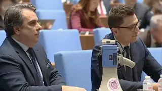 Асен Василев, Венко Сабрутев и техният мегафон