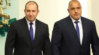 „Осакатена Конституция“: От ГЕРБ с тежки думи за Радев и служебната власт